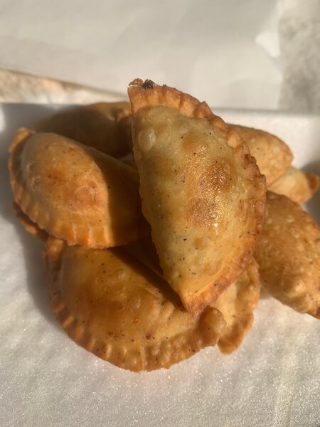 Pastels au fromage à la viande