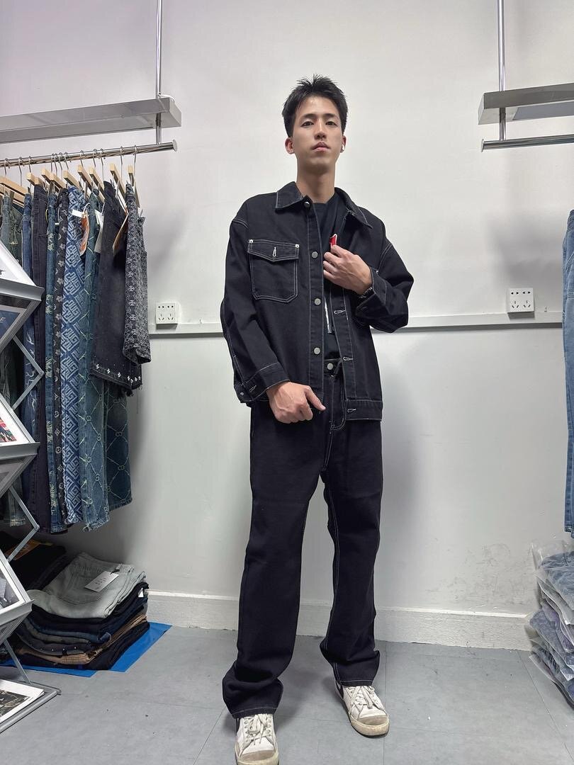 Ensemble denim tendance homme