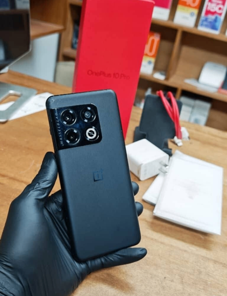 Smartphone OnePlus 10 Pro