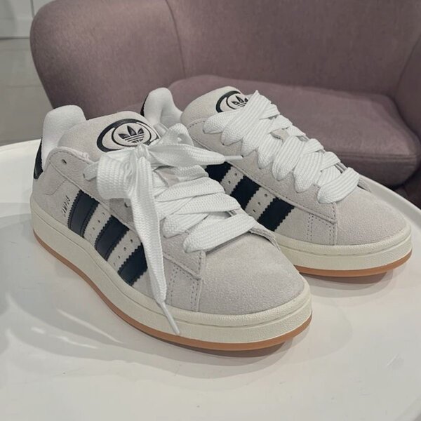 Chaussures Adidas Campus