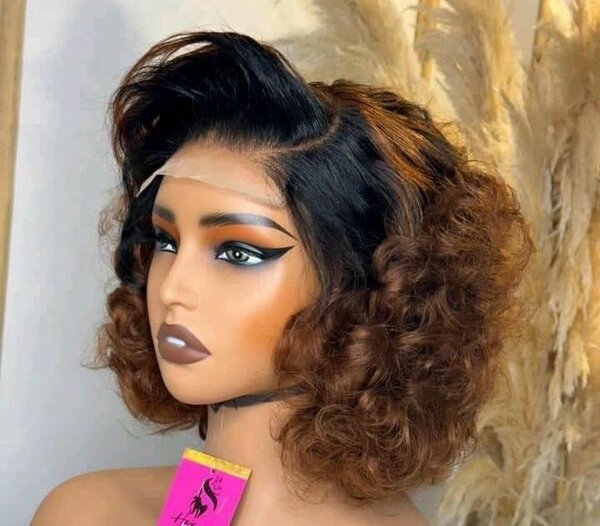Perruque Lace Front Bouclée