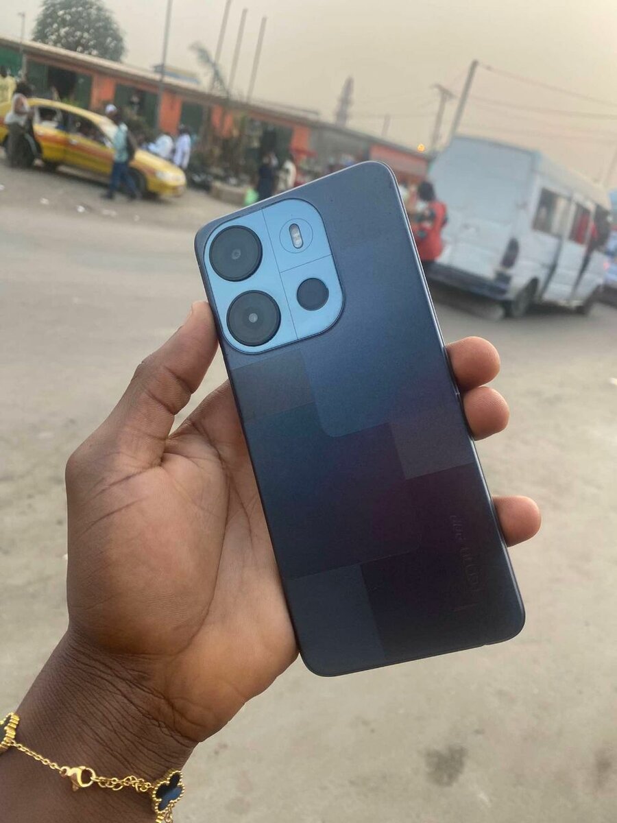 Tekno pop 7 64gb 4ram