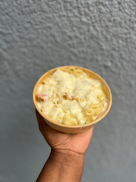 Tagliatelles (pasta bol)