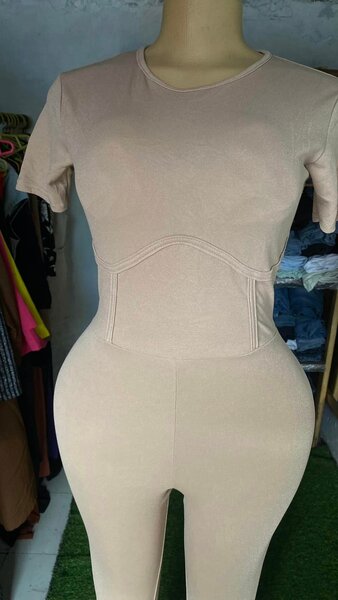 High-quality and comfortable women's jumpsuit grey