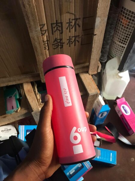 Gourde en verre trempé au caoutchouc