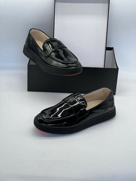 QUALITY FASHION SHOES