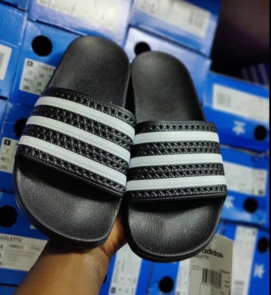 Claquettes Adidas Homme