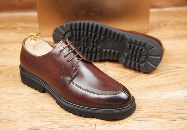 Chaussures habillées en cuir