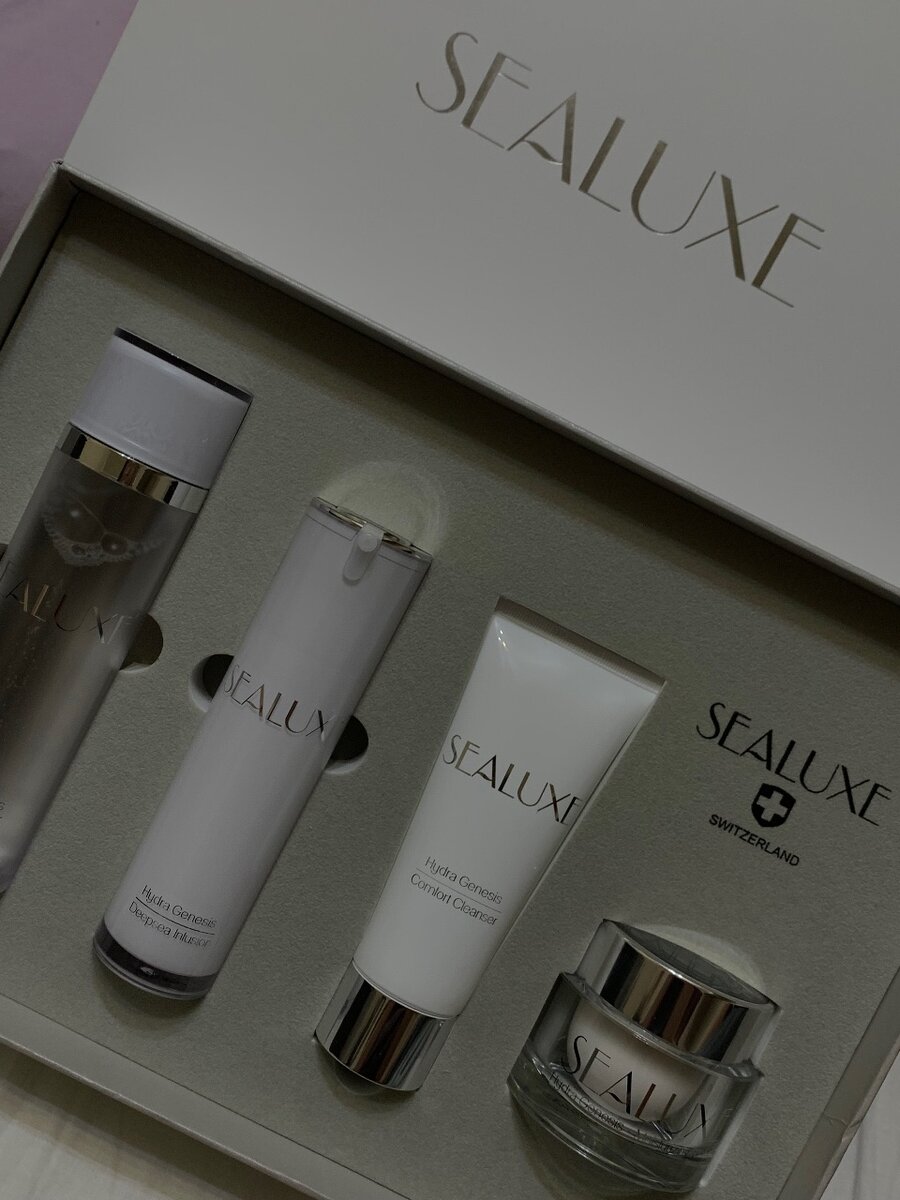 Набор уходовой косметики от SEALUXE