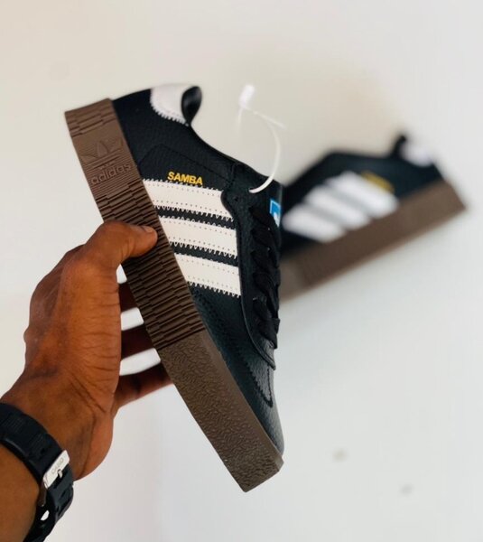 Adidas sambas