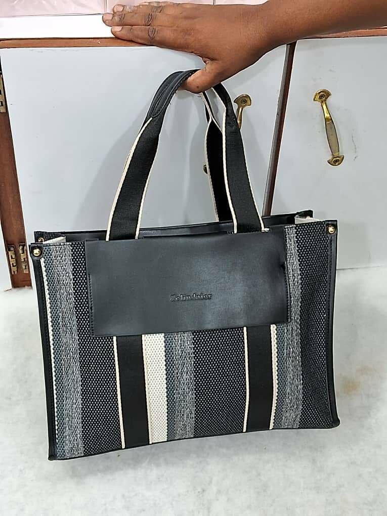 Des jolies sacs a main a un prix excellent