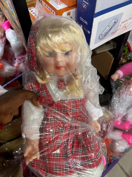 Poupée classique en tissu