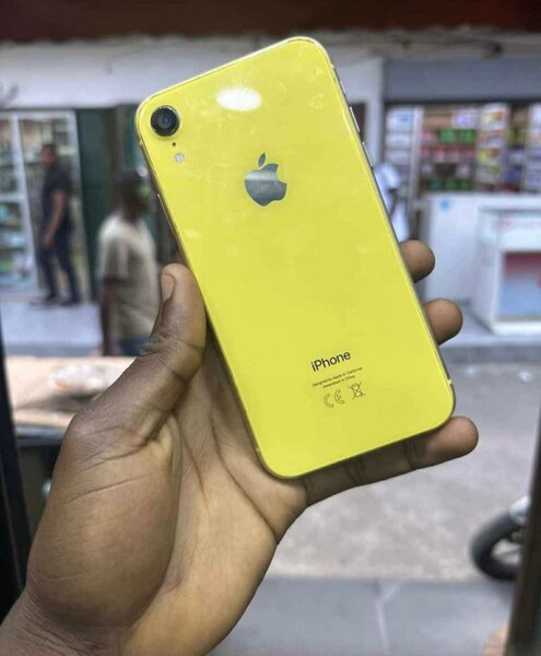iPhone XR coloré de haute qualité
