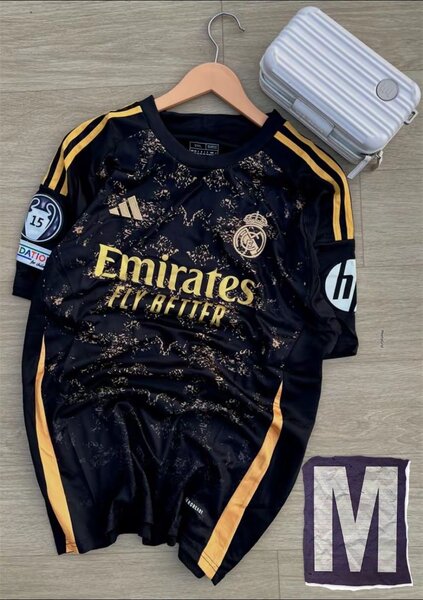 Maillot de football noir Real Madrid