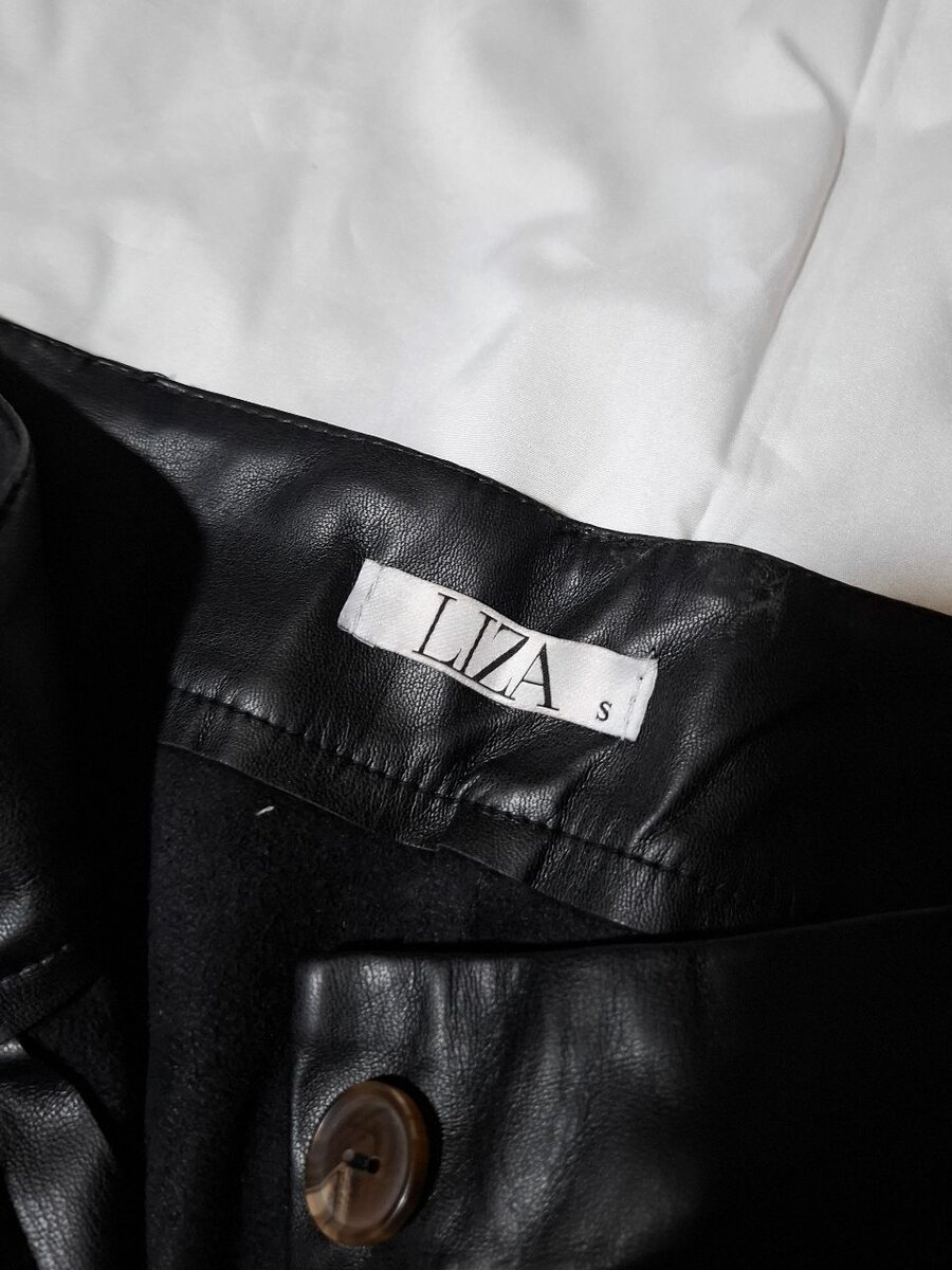 Брюки из эко-кожы