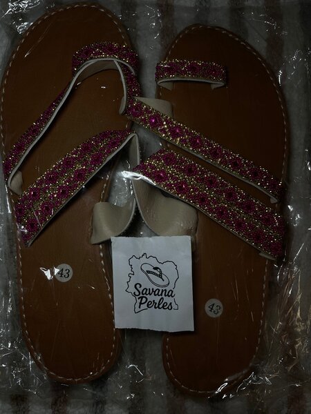 Sandales Perlées Élégantes