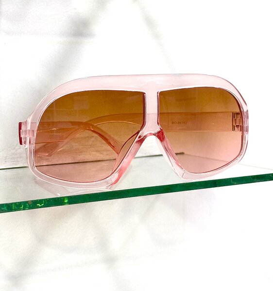 Lunettes de soleil rétro