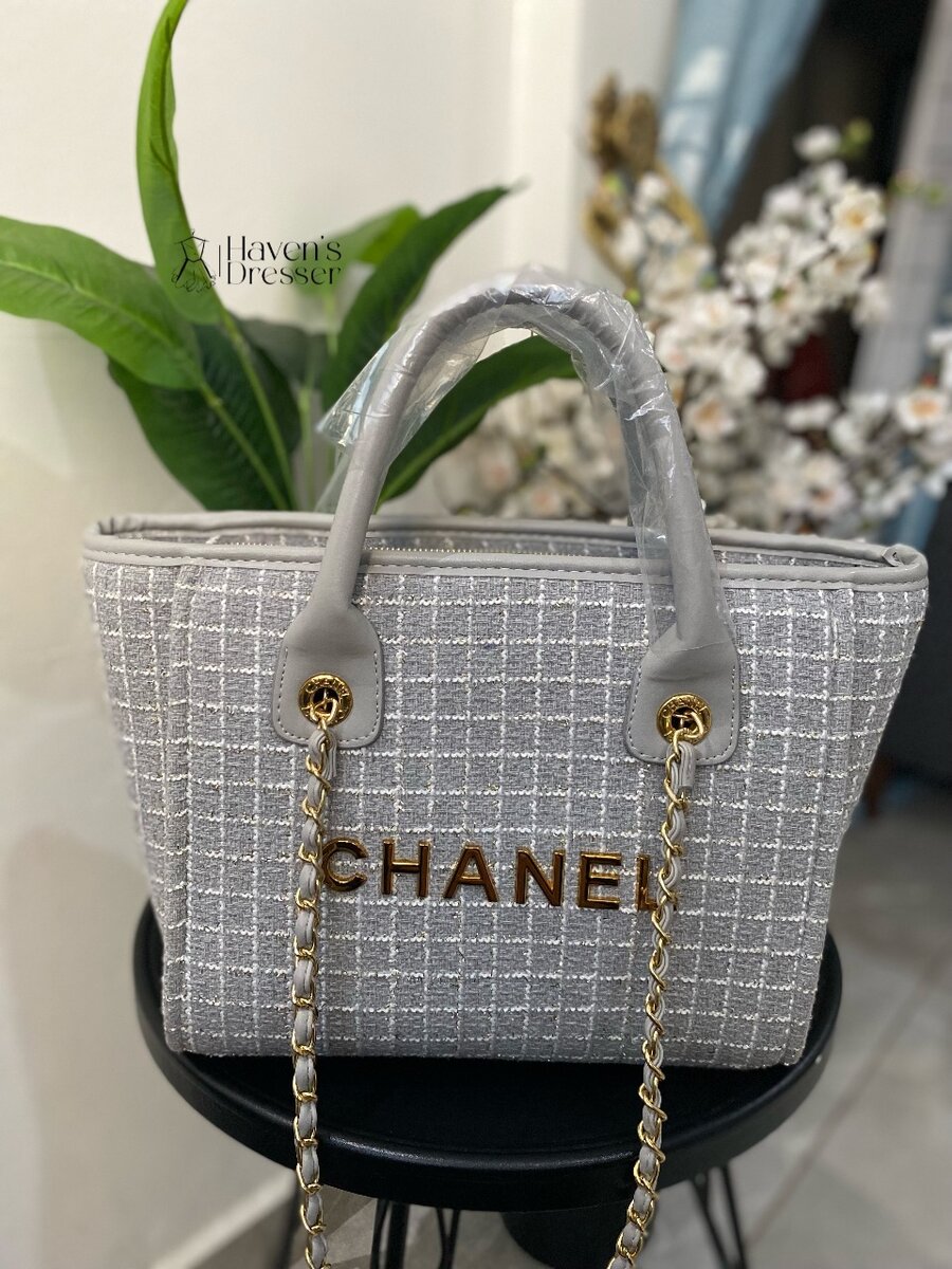 High quality luxury tweed bag