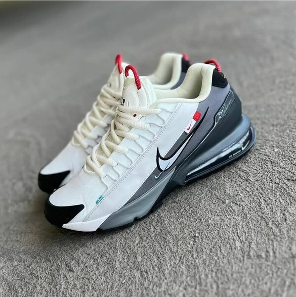 Nike Air Max Pulse Roam