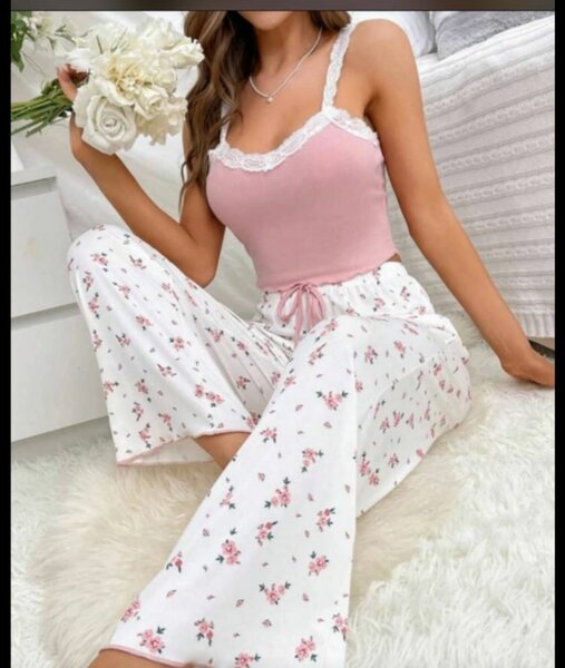 Pyjama floral en coton