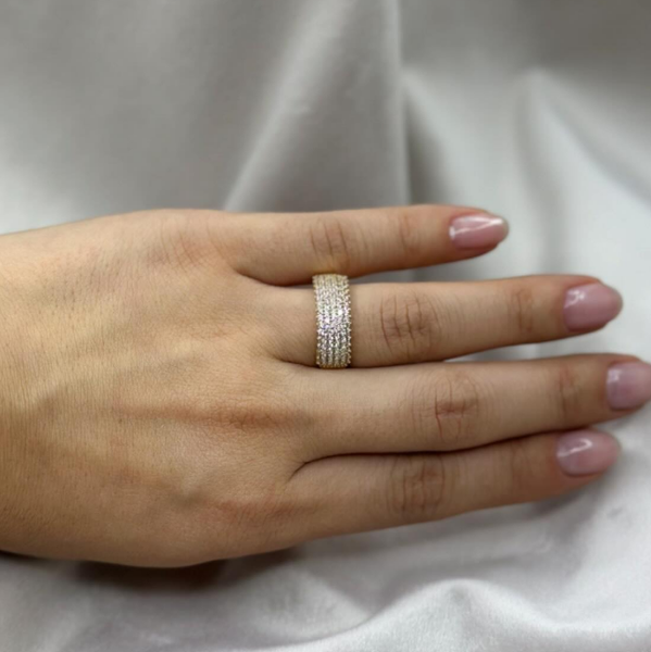 Изящное золотое кольцо «Дорожка» из желтого золота 585 пробы✨