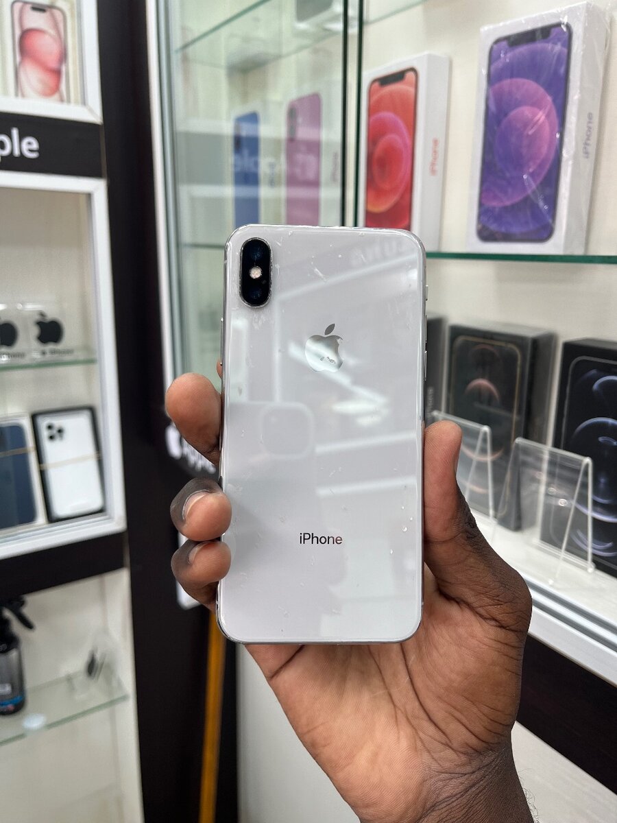 iPhone X simple 64Go