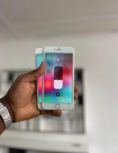 iPhone 6Plus 64GB fully with a free cable, NEWLYPREOWNEDS Uk