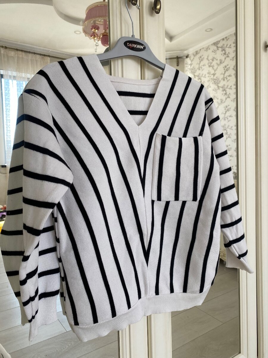 Кофта в полоску