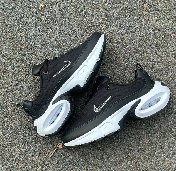 NIKE CLASSIC