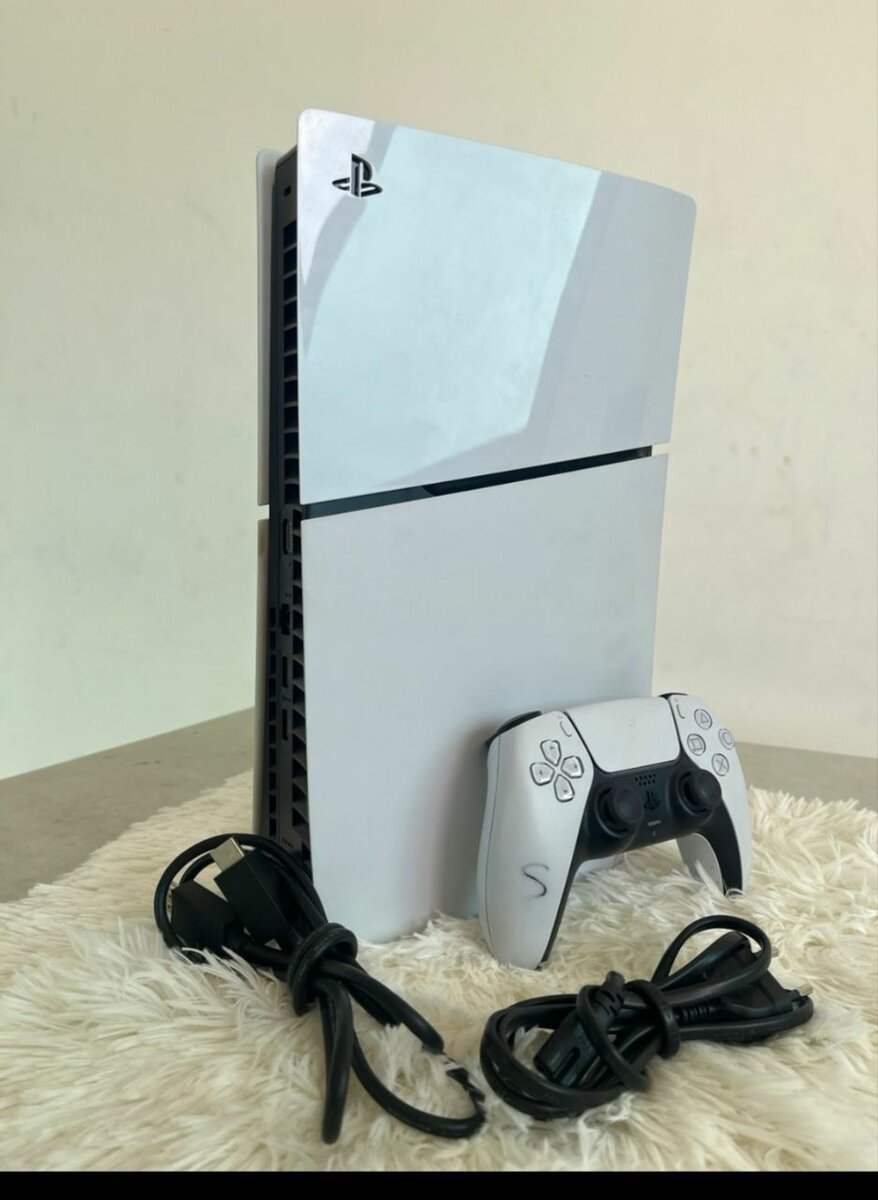 Console PS5 slim+ 1 manette