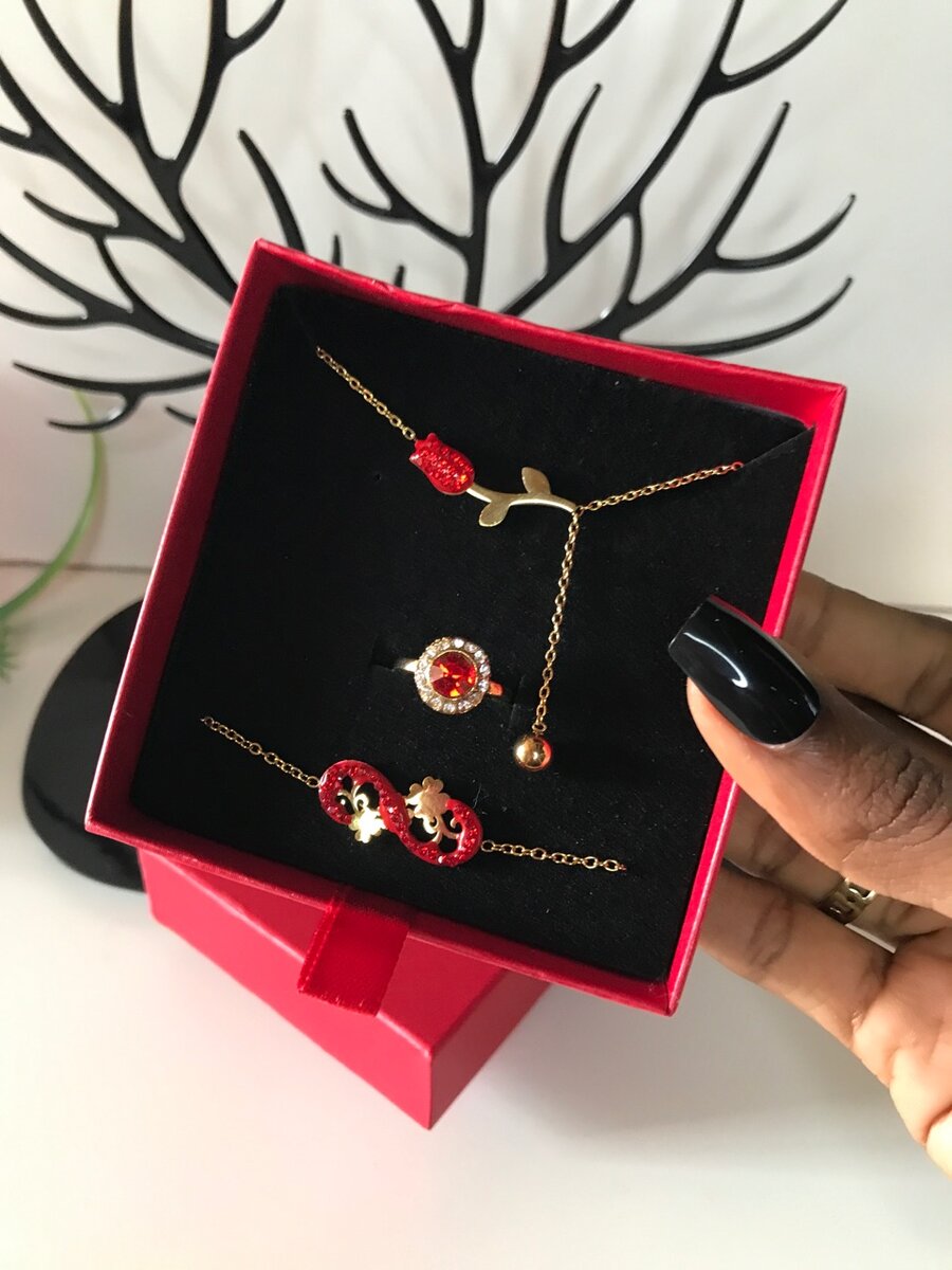 Jewelry set for her birthday