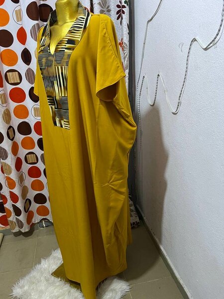 Robe Caftan Jaune Élégant