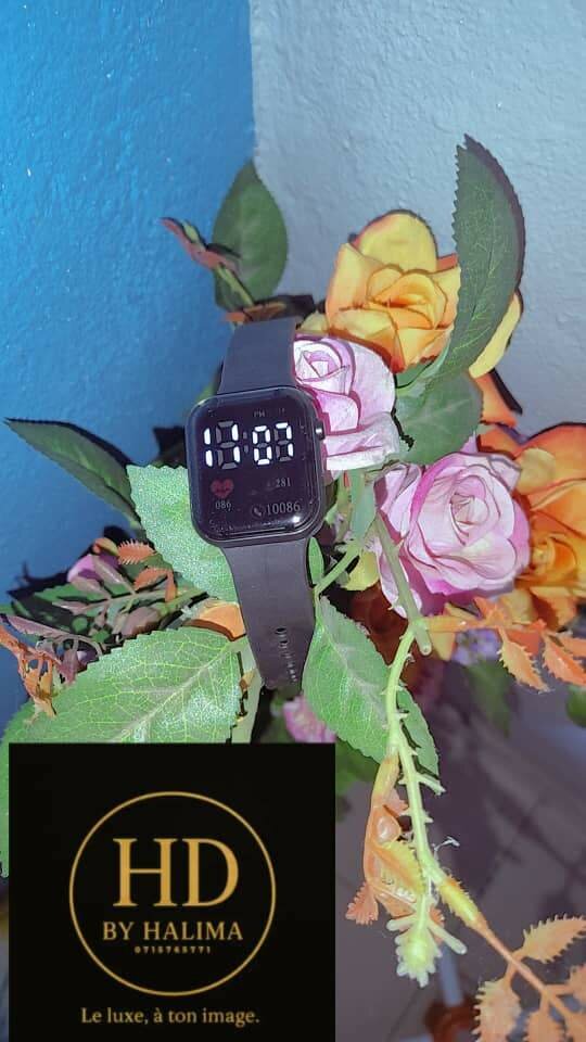 Montre Connectée HD Noire