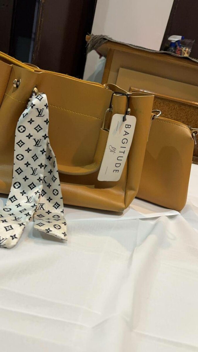 Set of 2 bag