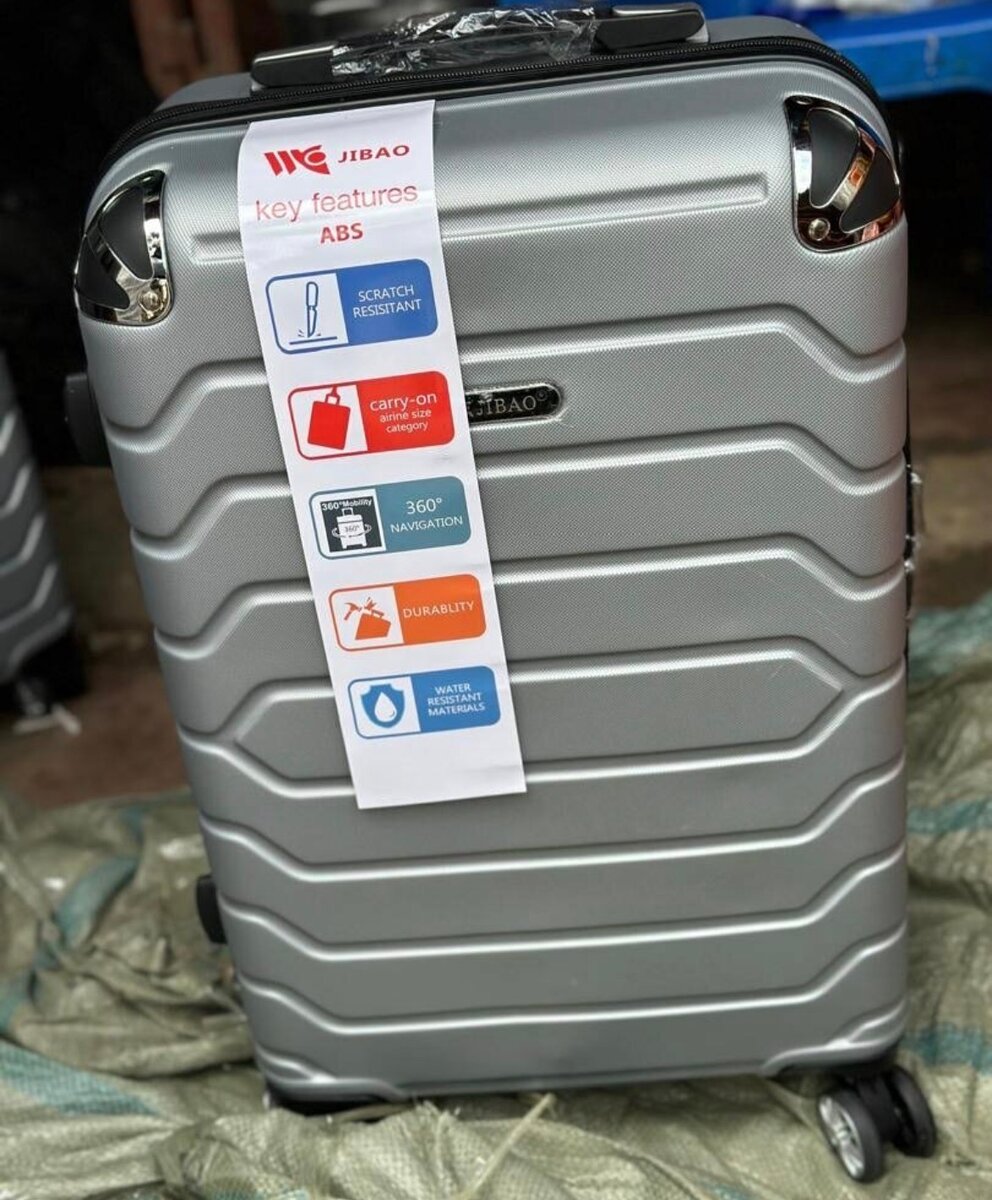 Valise cabine ABS argentée