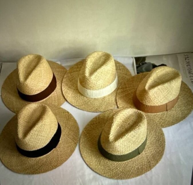 Шляпа федора.натуральная, лёгкая.