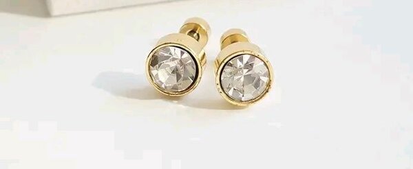 Boucles d'oreilles dorées strass