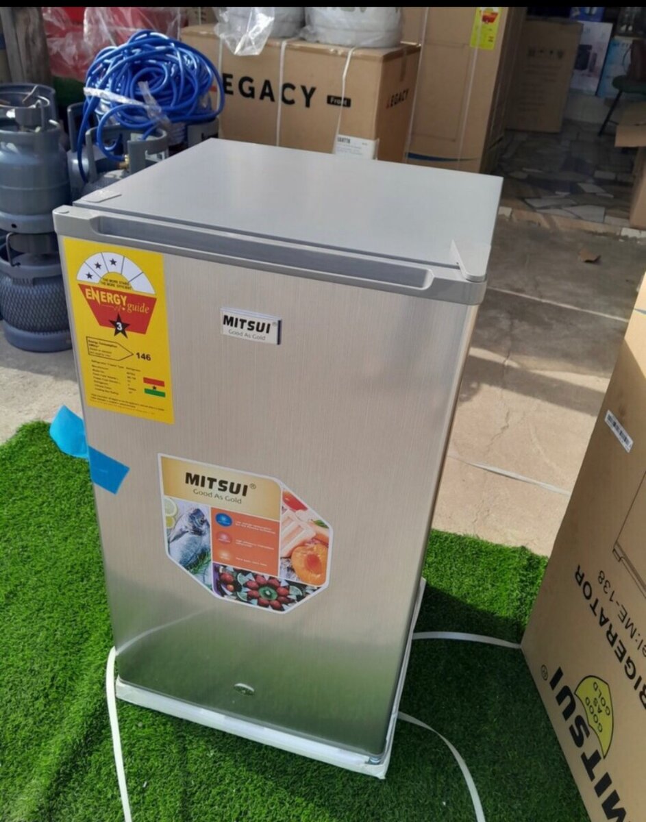 Unitek table top fridge