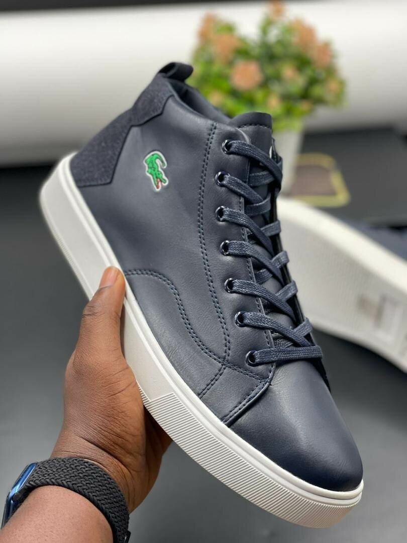 LACOSTE CLASSIC WEAR