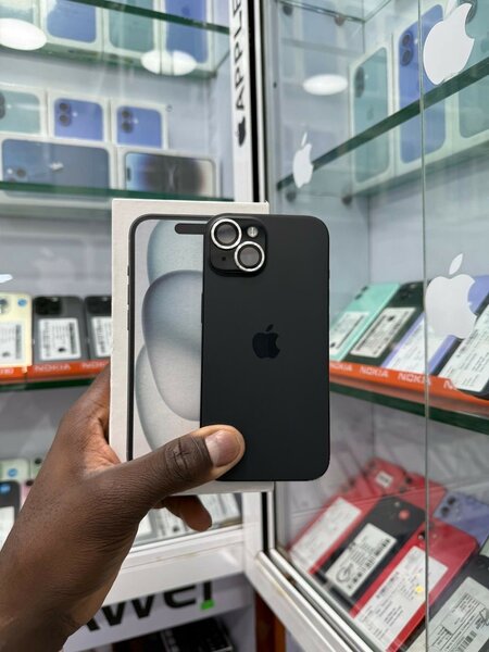 iPhone 15