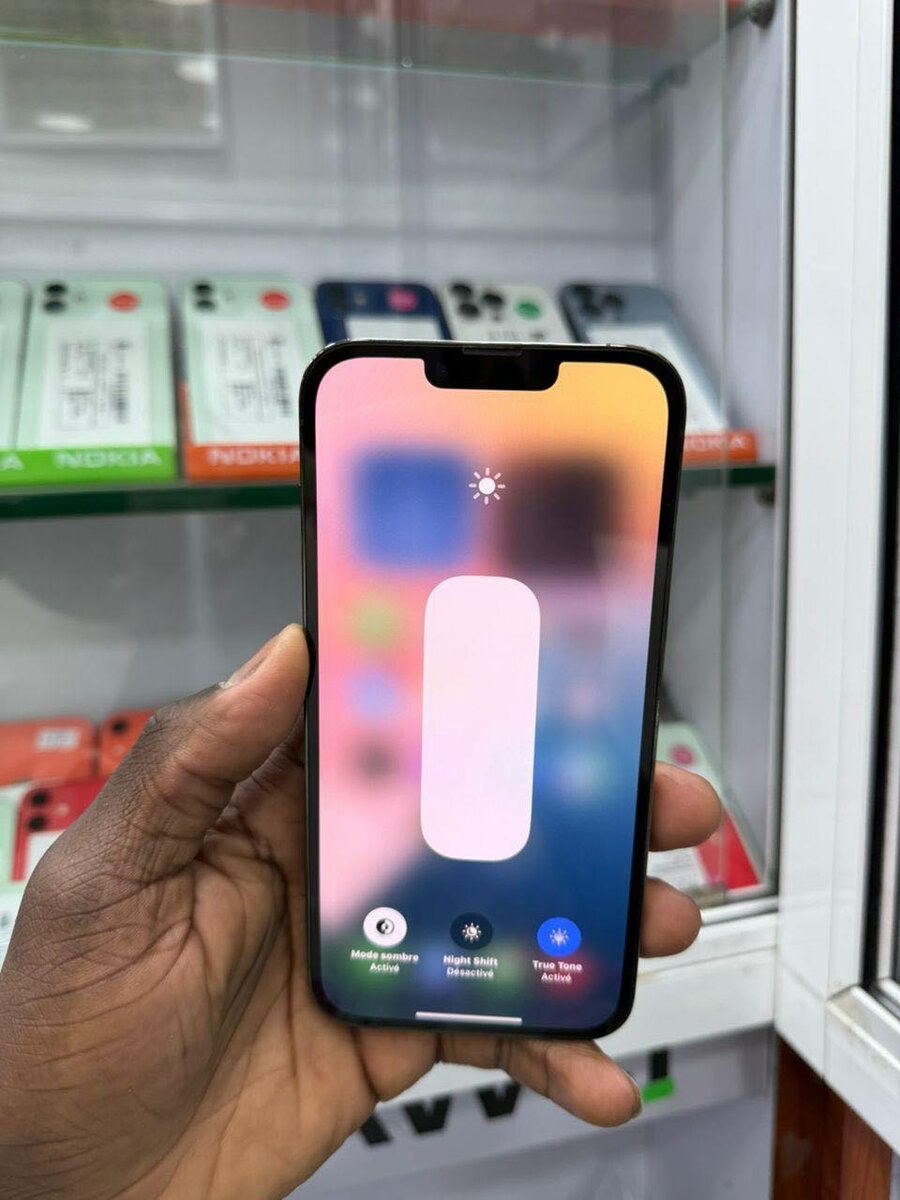 13 pro max 128 giga casi neuf