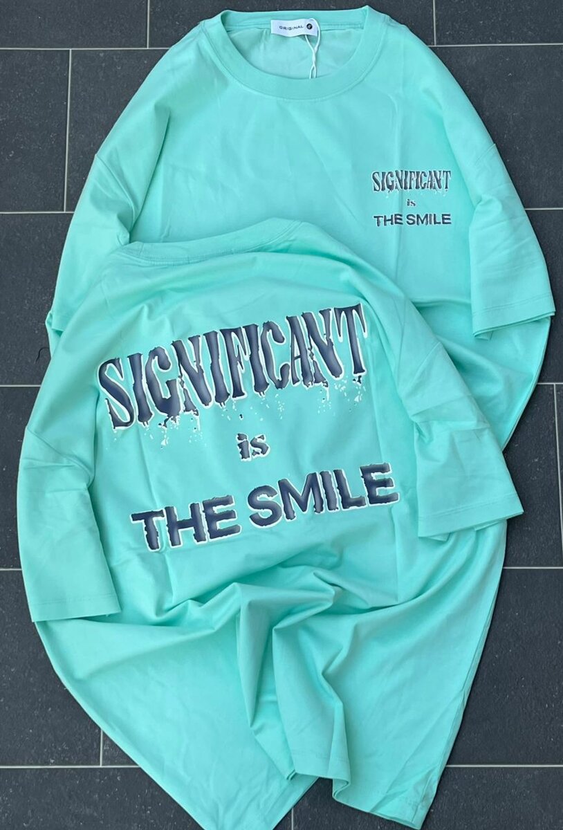 T-shirt graphique unisexe tendance