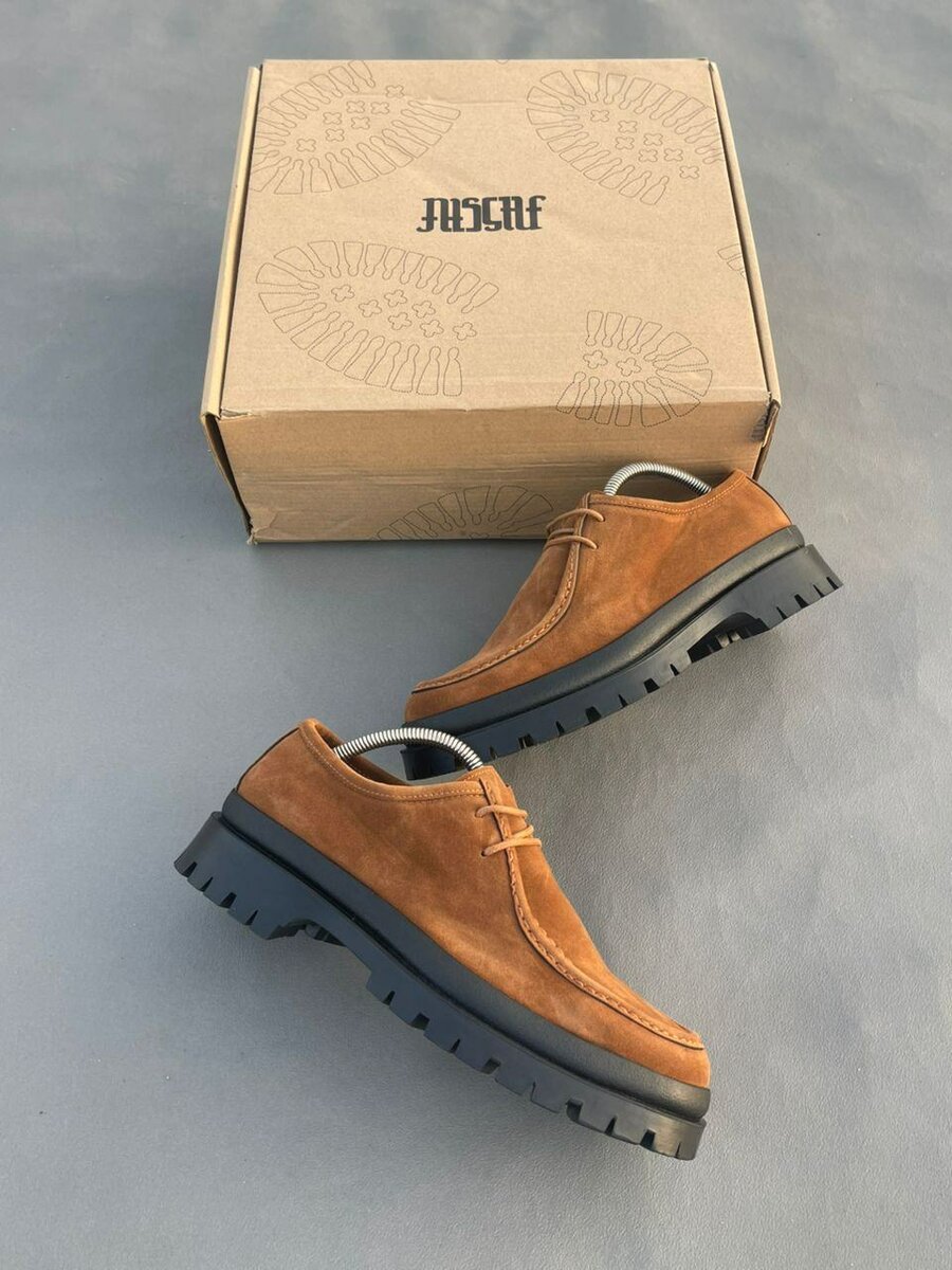 Chaussures à lacets homme