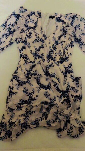 Robe élégante à fleurs