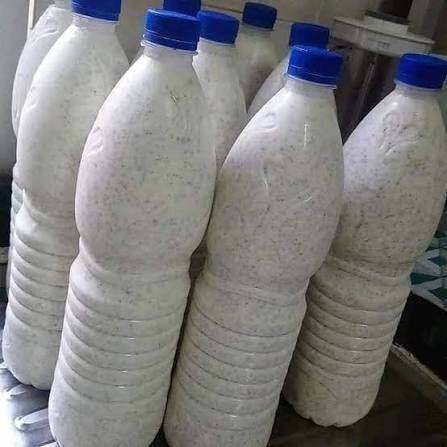 Yaourt naturel et aux graines