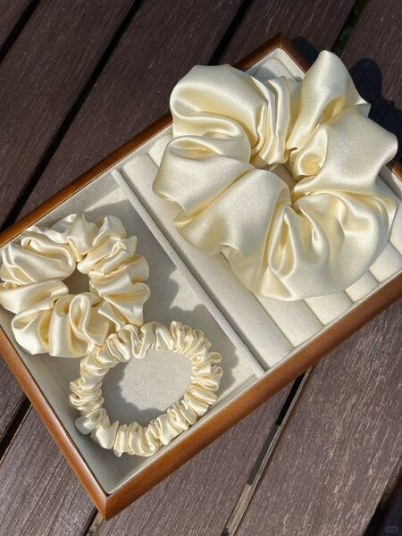 Bracelets satin chics