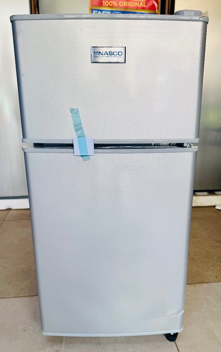 RÉFRIGÉRATEUR NASCO