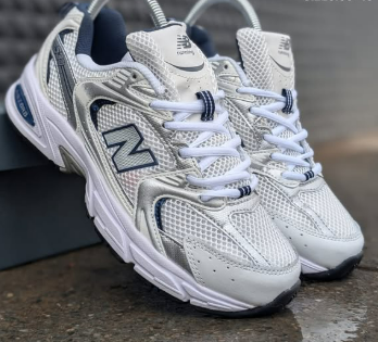 NEW BALANCE 530