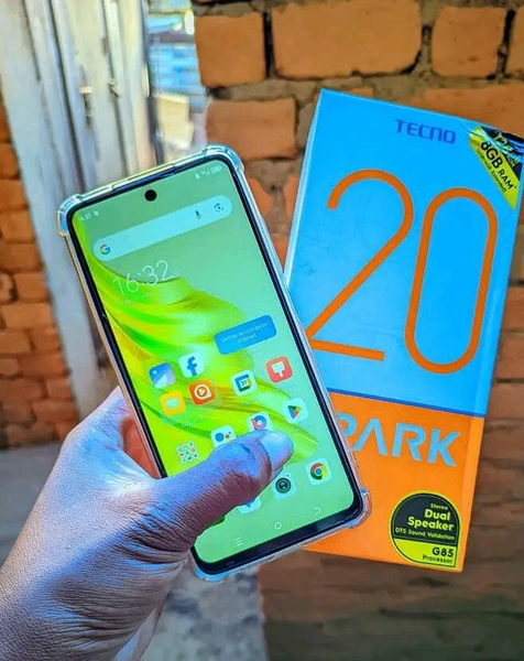 Tecno Spark 20 Smartphone