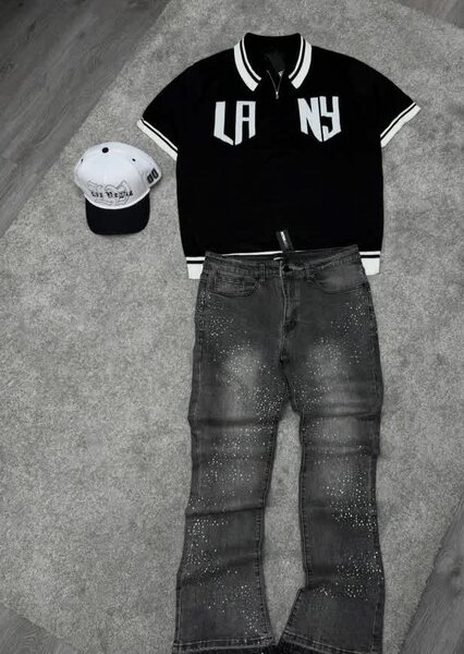 Jean noir brillant tendance